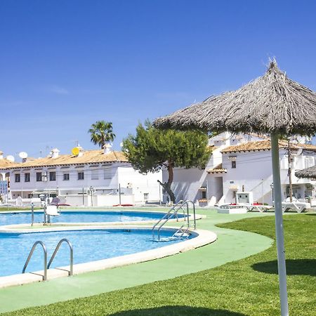 Bungalow Pink Palm Beach Torrevieja Dış mekan fotoğraf
