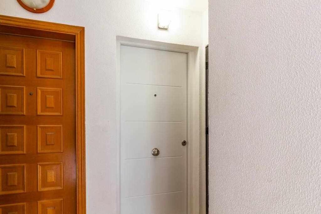 Bungalow Pink Palm Beach Torrevieja Dış mekan fotoğraf