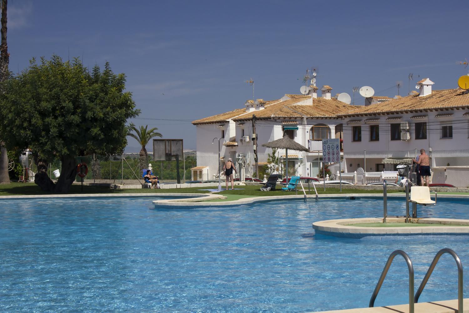 Bungalow Pink Palm Beach Torrevieja Dış mekan fotoğraf